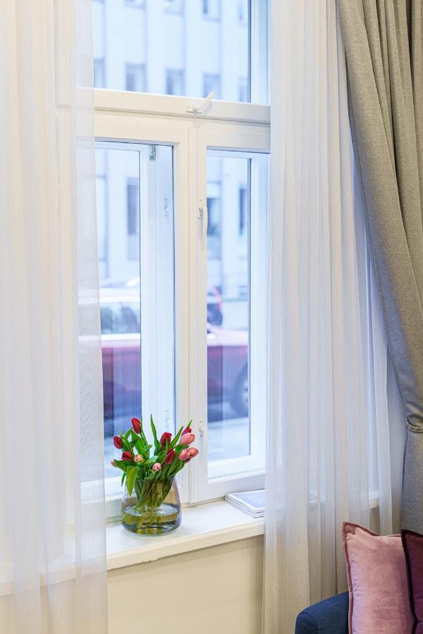 Moder Chic Apartment In Center-Prime Rentals Каунас Экстерьер фото